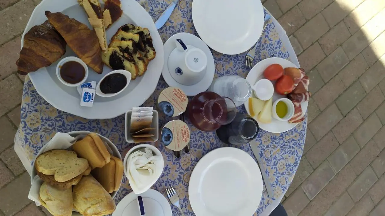 Valdorcia Belvedere B&B Пиенца